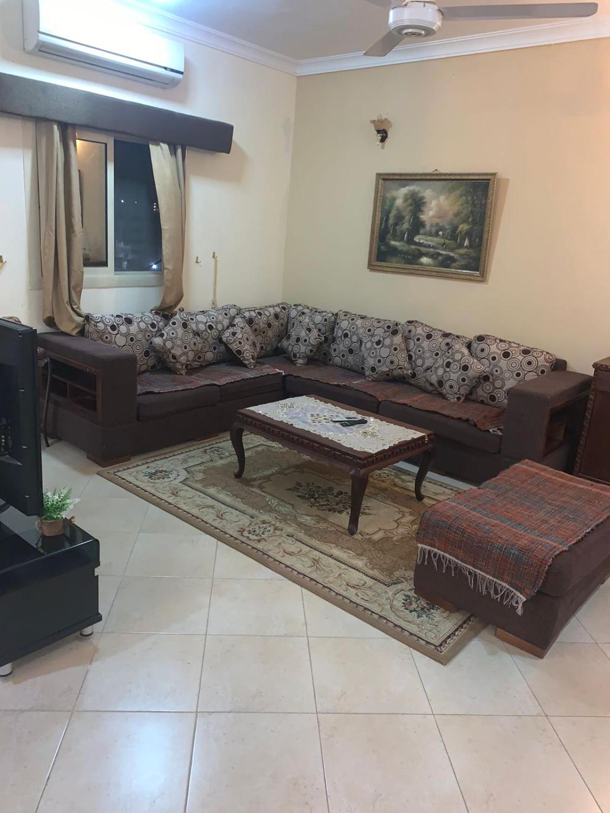 Apartment ذات طابع عائلى متميز بها كافة الامكانيات من فلتر ماء وواى فاى *