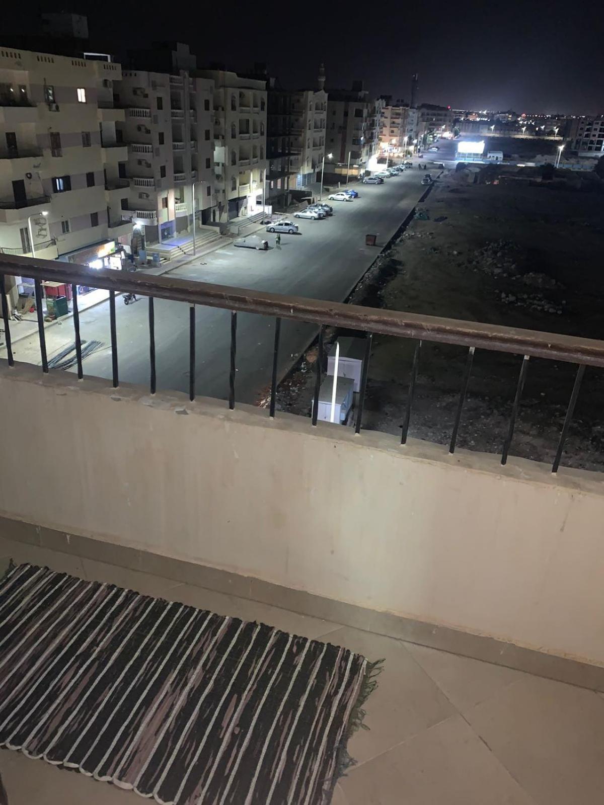 ذات طابع عائلى متميز بها كافة الامكانيات من فلتر ماء وواى فاى *